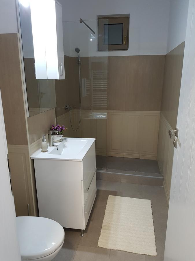 Frontal View By Twin Residence Mamaia Eksteriør bilde